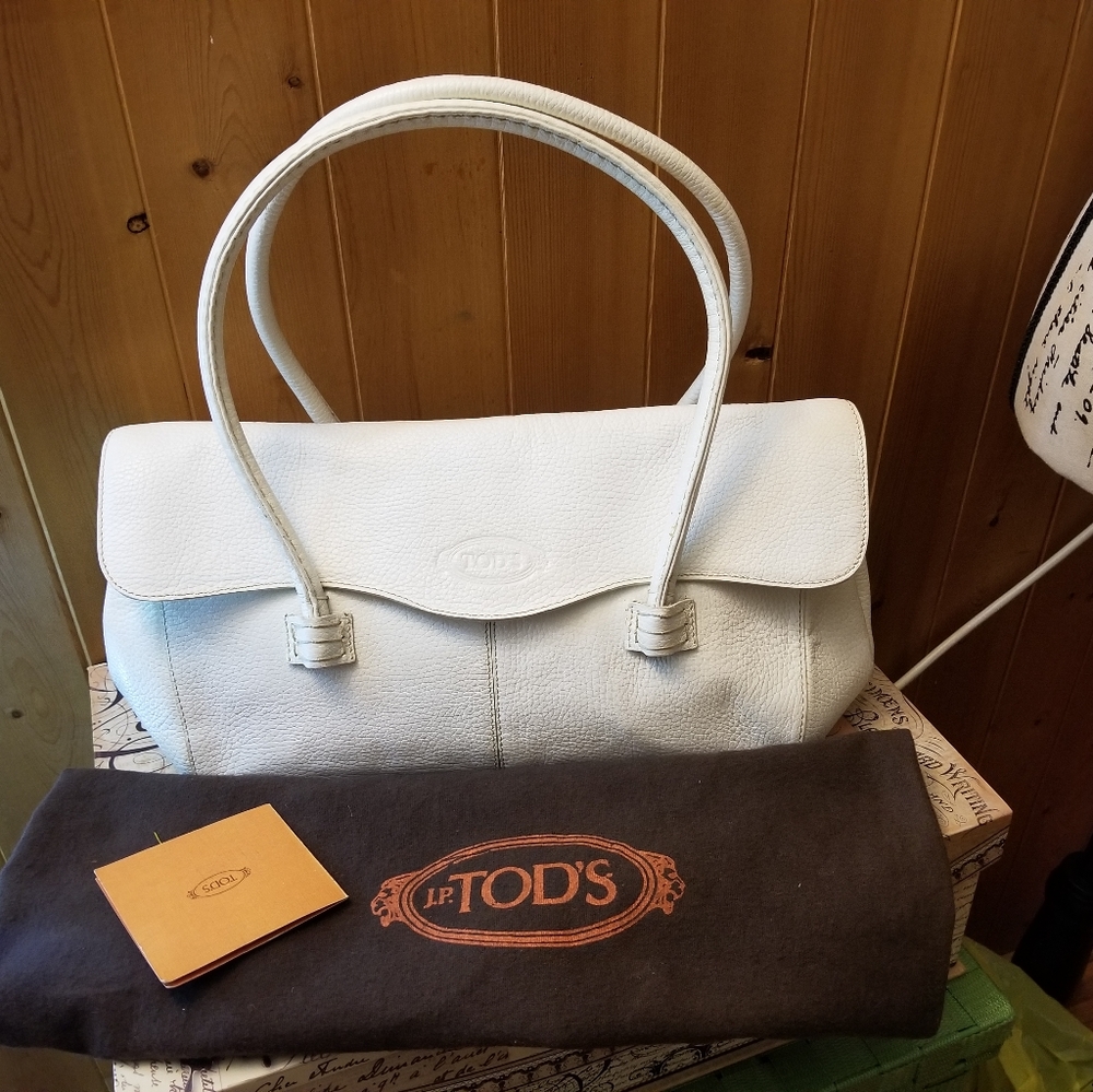TODS AUTHENTIC WHITE LEATHER SHOULDER BAG PREOWNED